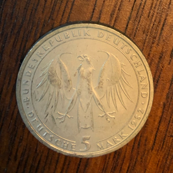東ドイツ記念通貨5マルク白銅　未使用ゲーテ没後150年記念